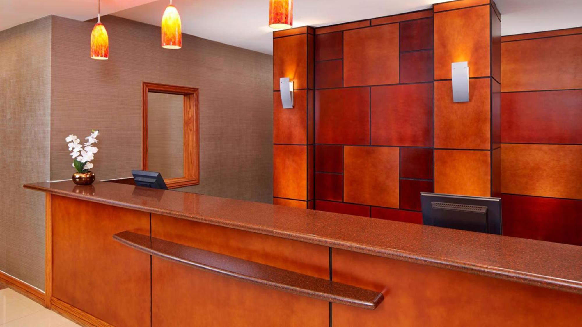 Best Western Hesperia-Victorville Suites Extérieur photo